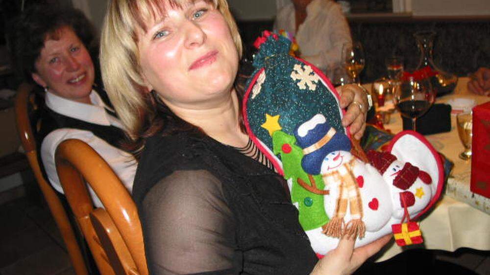 Brigitta Ninaus bei einer Weihnachtsfeier