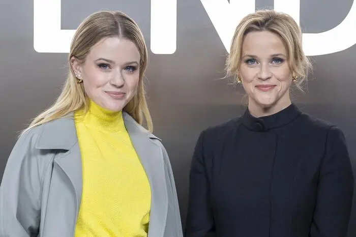 Die US-amerikanische Schauspielerin Reese Witherspoon (47) und ihre Tochter Ava Elizabeth Phillippe (24).