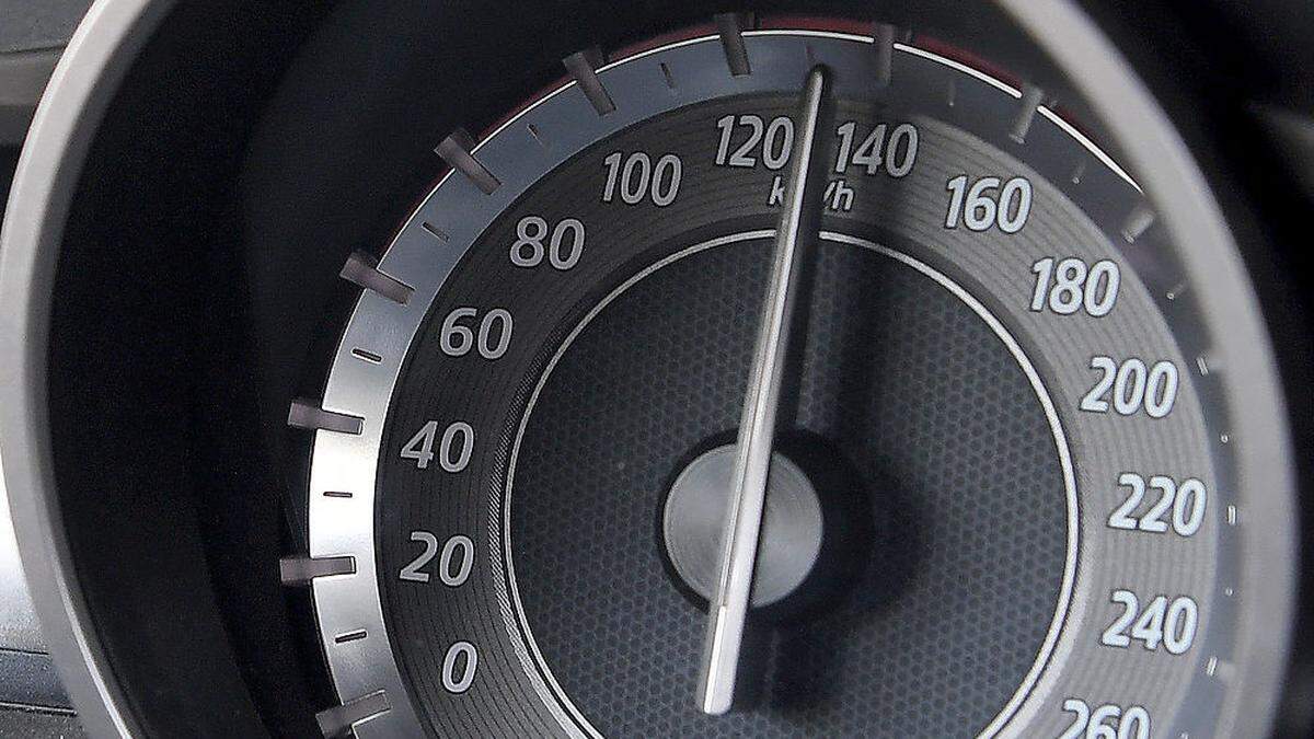 26-jähriger Lenker war sogar mit 184 km/h unterwegs