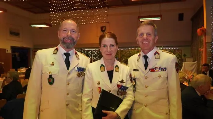 Unter dem Motto „Uniform trifft auf Tracht“ freute sich das Ballkomitee mit Ballobmann Oberstleutnant Jürgen Mayer sowie die zahlreichen Soldaten über die vielen Gäste. 