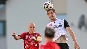 Fabian Schubert (r.) traf und sah rot