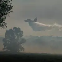 Einer der zehn Waldbrände am Freitag. Zwischen Ninski Stanovi und Zerava in der Gespanschaft Zadar kämpften zahlreiche Feuerwehrkräfte gegen die Flammen.