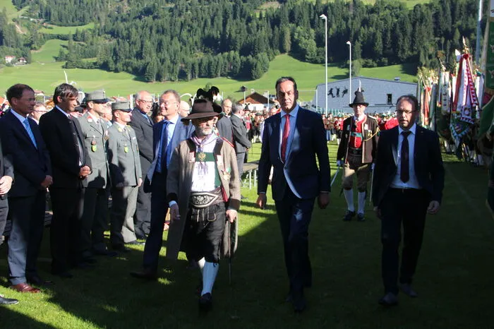 Klicken Sie sich durch die Bilder...