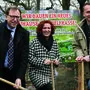 Spatenstich für das neue Vielfrass-Geheg: Landesrat Christian Buchmann, Geschäftsführerin Doris Wolkner-Steinberger, Zoologischer Leiter Tierarzt Reinhard Pichler (von links)