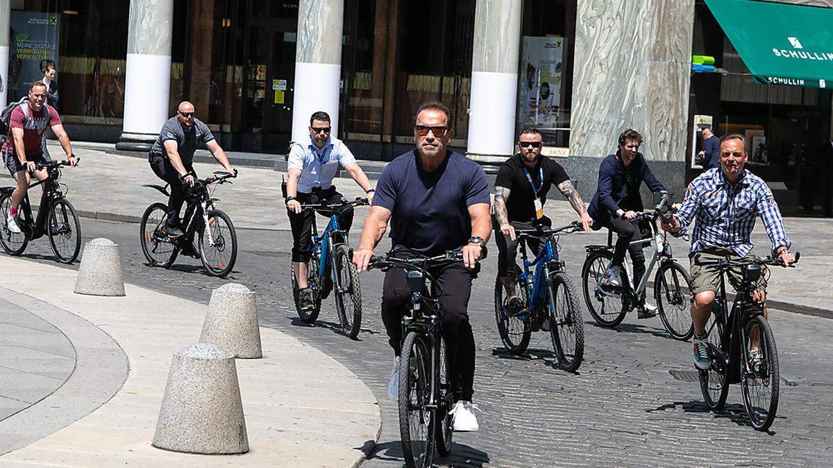 Schwarzenegger beim &quot;Austrian World Summit&quot; in Wien - ohne Hummer