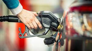 Tanken wird in Slowenien und Kroatien wieder billiger