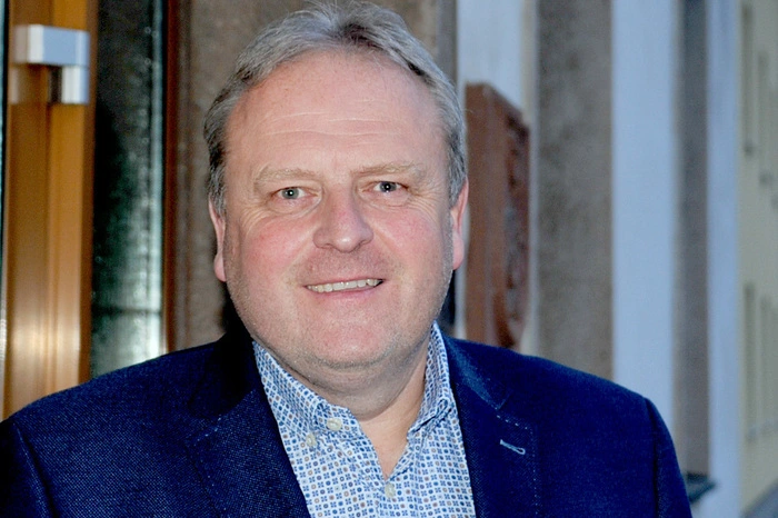 Triebens Bürgermeister Helmut Schöttl (SPÖ) sieht das Windpark-Projekt Herrenwaldrücken in seiner Gemeinde wertfrei