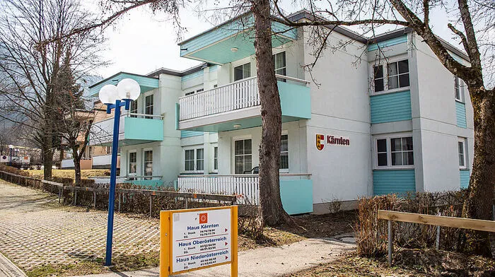 Das Haus "Kärnten" im früheren ÖGB-Feriendorf am Ossiacher See