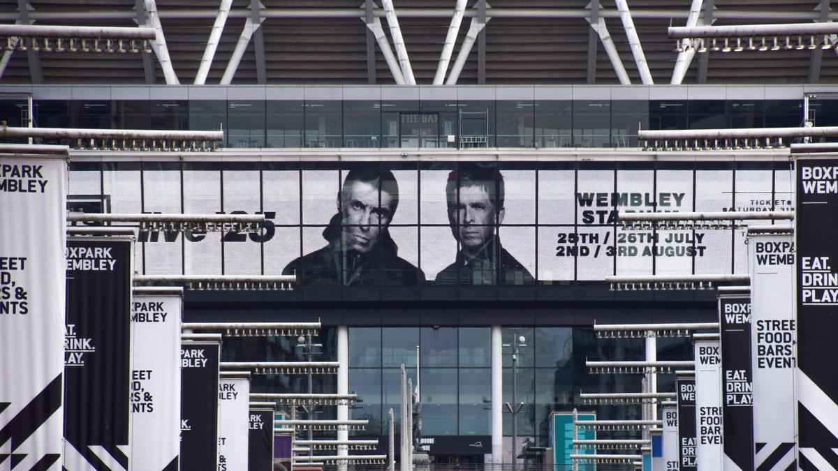 Oasis prangt bereits am Wembley Stadion