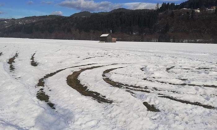 Unbekannte richteten schweren Schaden am Modellflugplatz Feistritz an der Drau an