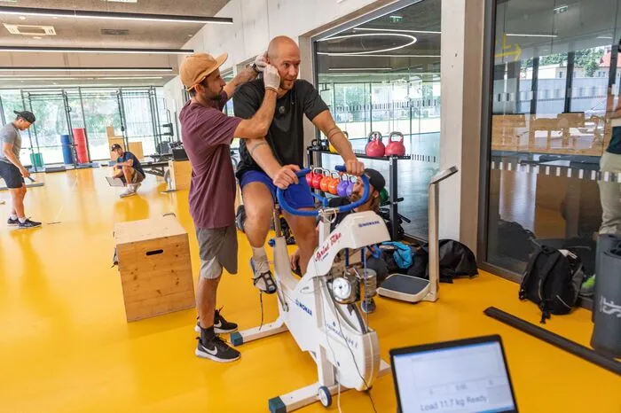 Ben Blood auf dem Ergometer