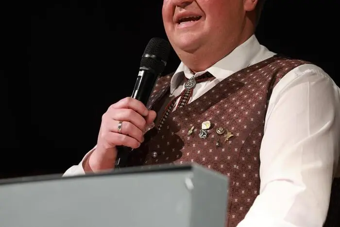 Obmann Franz Sattler begrüßte die Gäste im Judenburger Veranstaltungszentrum. 