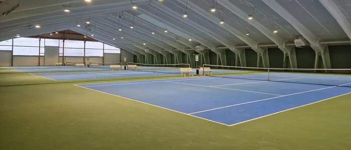 Vier Plätze birgt die Tennishalle in Liezen