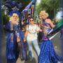 Schrille Outfits auf der Pride in Gorizia - Görz