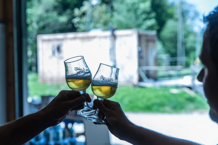 Seit 2011 wird im Wimitztal mit viel Leidenschaft völlig naturbelassenes Bier gebraut