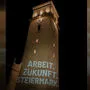 Der Judenburger Stadtturm wurde zur Werbefläche