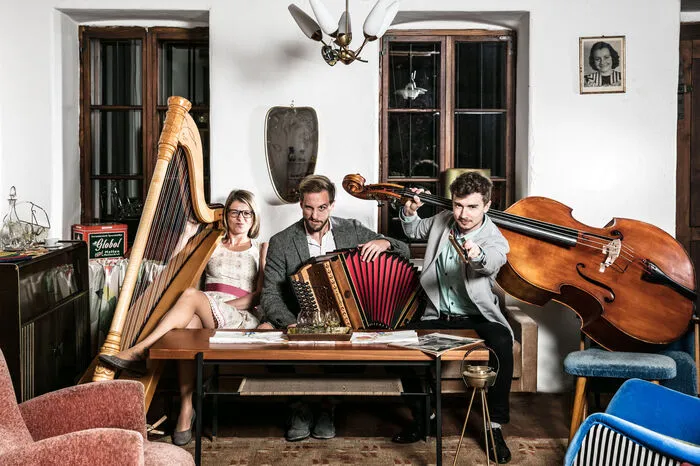 Mit Wolfram Berger und die Gruppe „Stawitz“ geben sich im Stieglerhaus auf musikalische Entdeckungstour (27. Jänner). Mit „Dumpi Dinki“ gibt’s am 11. Februar Figurentheater für junges Publikum. In der Musikreihe „Mischkulanz“ sind zudem monatliche Musikabende geplant.