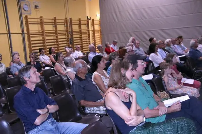 Nun lud man am Samstagabend im Rahmen von „Ligist pur“ zu einem Abschlussabend der Singwoche in die Mehrzweckhalle von Ligist.