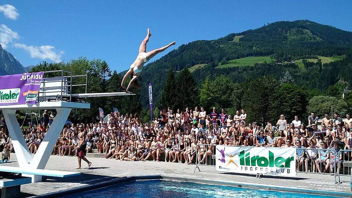 School Pool im Dolomitenbad