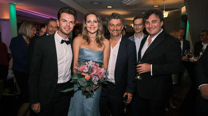 Mit Jonas Kaufmann, Kristine Opolais und Ludovic Tezier hatte am Sonntagabend eine luxuriös besetzte "Tosca" in den Kasematten des Grazer Schoßbergs Premiere.