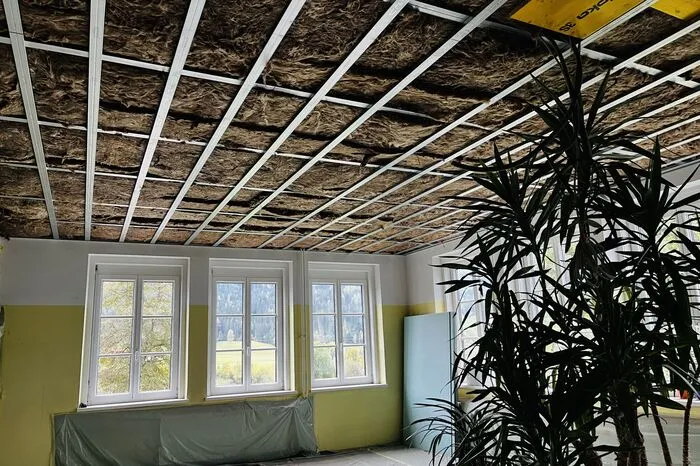 Hier stürzte ein Teil der Decke herunter