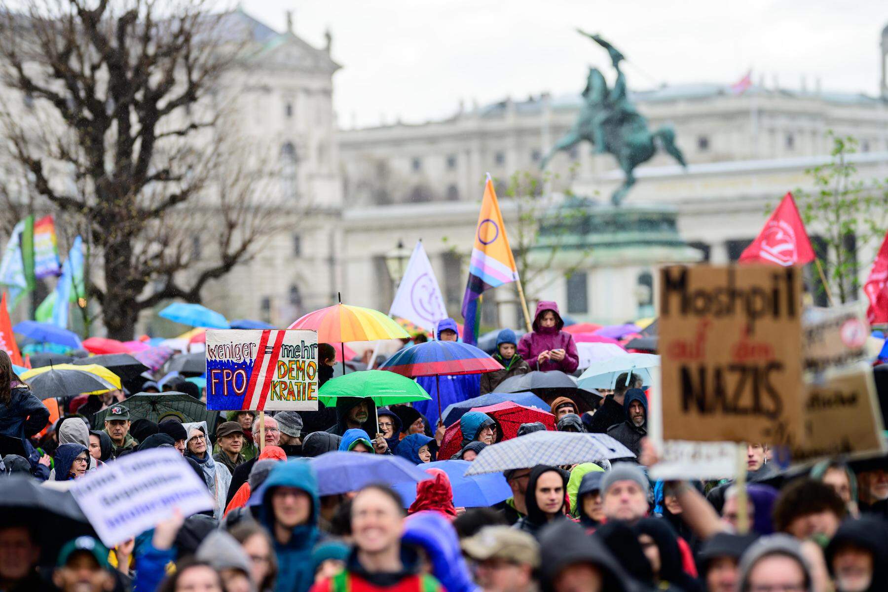 Gegen Rechtsextremismus und Rassismus: Hunderte demonstrierten in Wien gegen die FPÖ