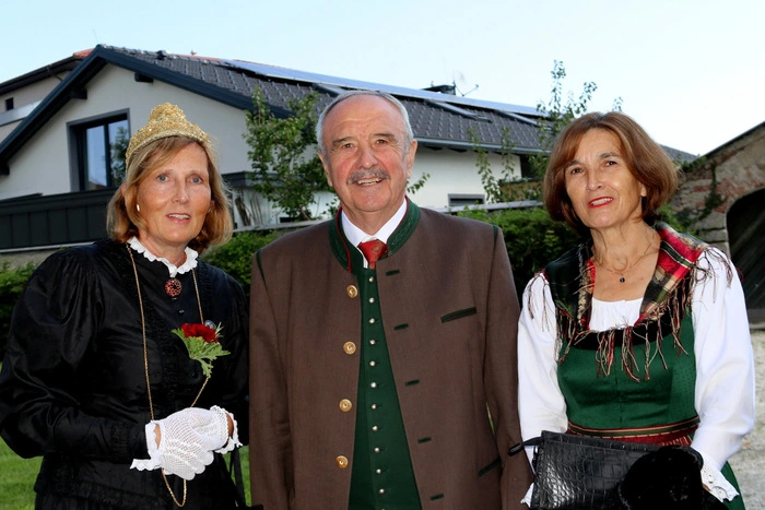 Die Veranstaltung wurde durch die Stadtkapelle Völkermarkt, ein Quartett des MGV Scholle sowie die Tonart-Musiker Selina und Fabian Santer musikalisch umrahmt.