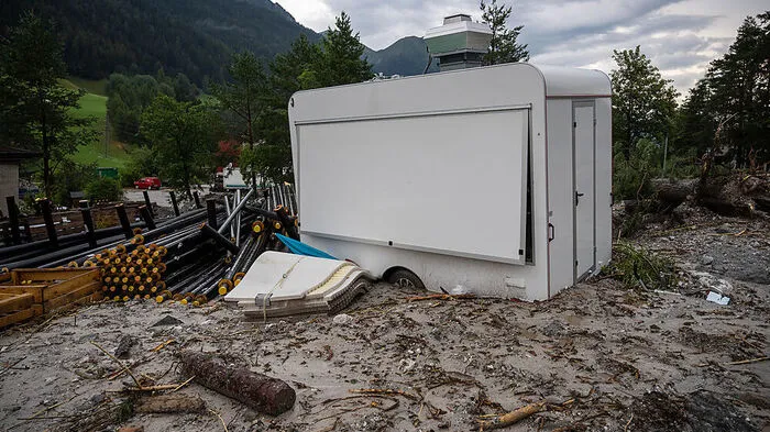 Unwetter, Starkregen und Hagel haben am Freitagabend im Stubaital (Bezirk Innsbruck-Land) für großen Schaden gesorgt.
