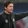 Dirigiert Oliver Glasner auch nächste Saison noch in Wolfsburg?