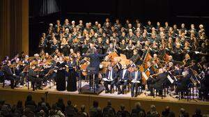 Rund 200 Musikerinnen und Musiker sowie Sängerinnen und Sänger waren an der Aufführung der Matthäus-Passion beteiligt