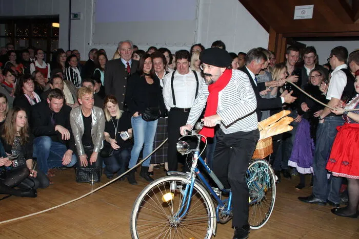 Effektvolle Eröffnungsshow