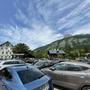 In Altaussee findet man im Sommer und Herbst oft kaum noch einen Parkplatz