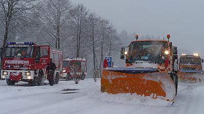 In der südlichen Steiermark sorgte Schnee schon am Donnerstag zum Teil für Verkehrschaos