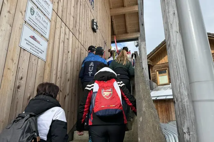 Unterstützt wurde der Skitag vom NAZ Eisenerz, der HAK Eisenerz und der Polytechnischen Schule Eisenerz