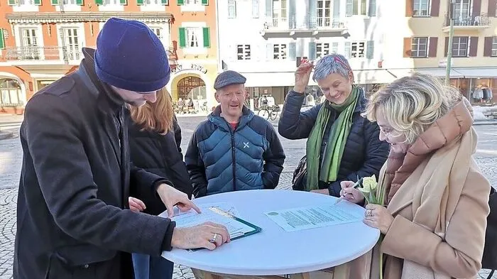 SPÖ, Grüne und LSL bei der Unterzeichnung des Papiers
