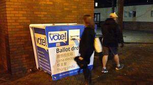 Wählen an der Straßenecke – im Bundesstaat Washington stärkt das die Wahlbeteiligung