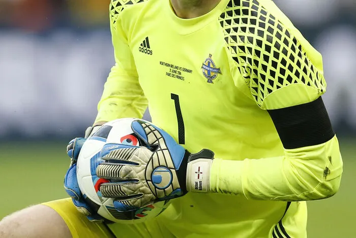 Nordirlands Keeper McGovern verhinderte eine höhere Niederlage gegen Deutschland