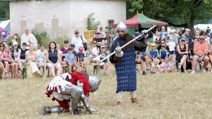 Von zahlreichen Rittern "belagert" ist derzeit die Burg Hochosterwitz. 