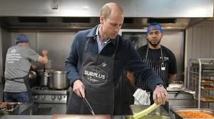 Prinz William ist zurück: Der Thronfolger kochte für Bedürftige