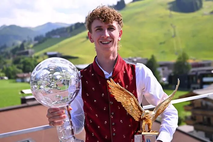 Überflieger Daniel Tschofenig präsentierte seine Ausbeute der vergangenen Saison