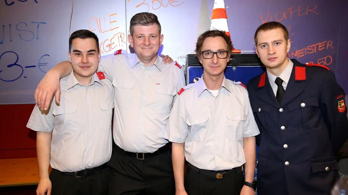 Die Kameradschaft der Freiwilligen Feuerwehr (FF) Althofen lud am Wochenende zum Feuerwehrball. 