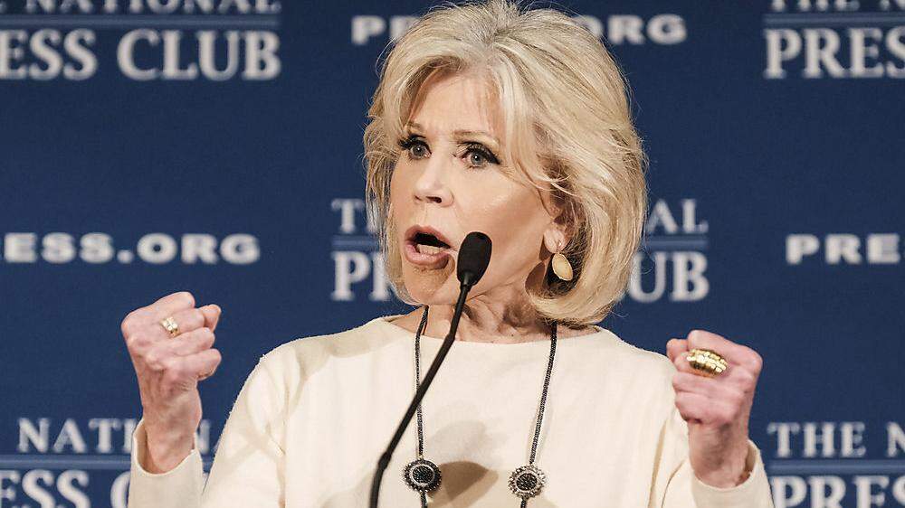 Jane Fonda kämpft gegen den Klimwandel: auf der politischen Bühne und der Straße