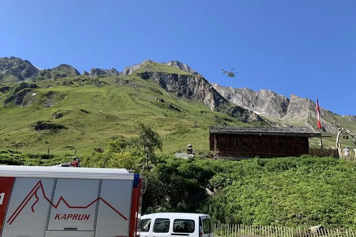Die Steinmassen donnerten noch weiter den Hang hinunter, die Ausläufer erreichten beinahe den Stausee.