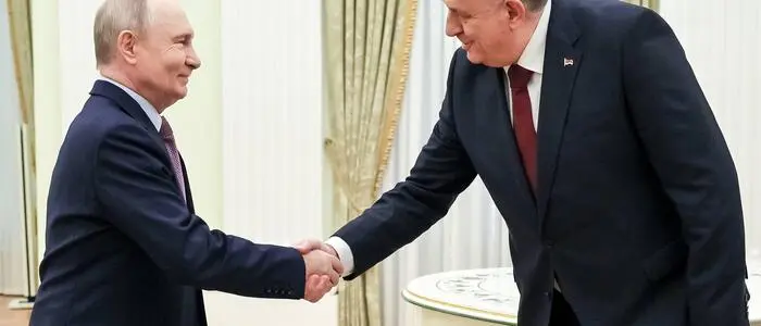 Milorad Dodik ist bestens bekannt mit Wladimir Putin