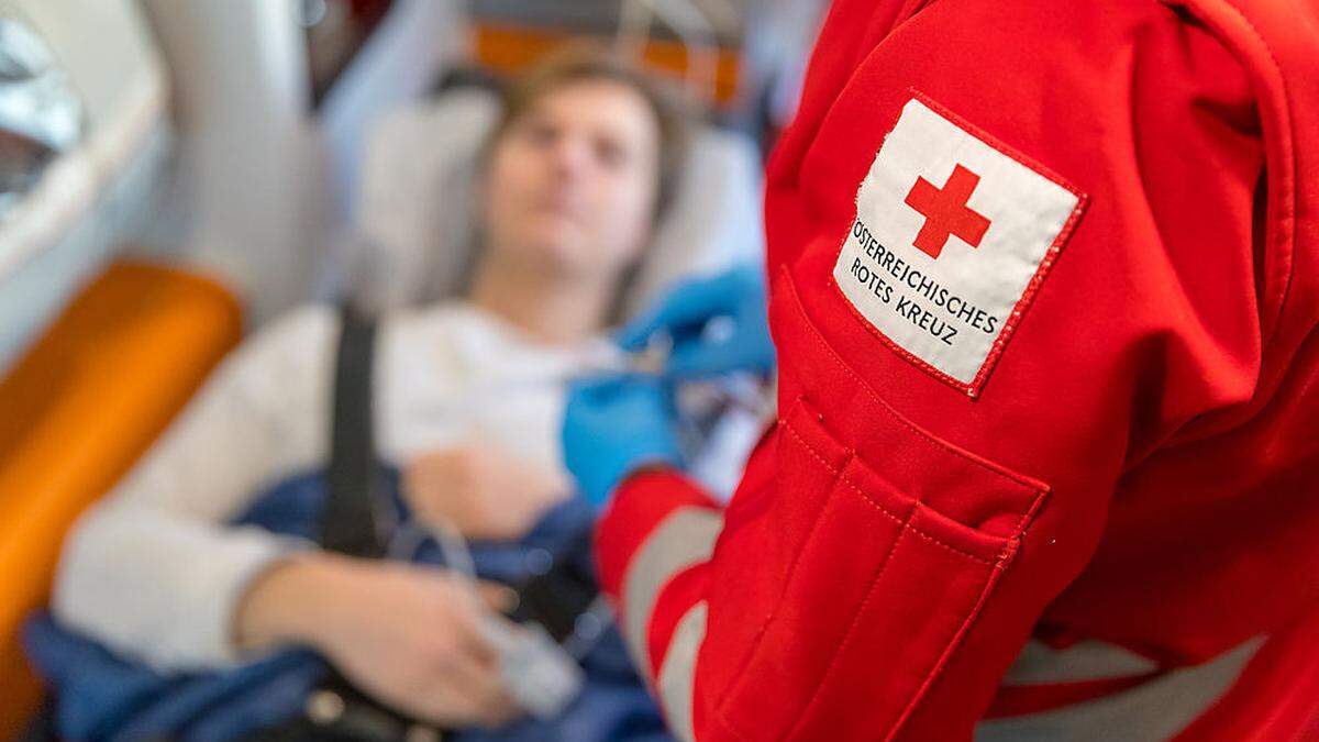 Die steigende Zahl der Krankentransporte wird für das Rote Kreuz zunehmend zur Herausforderung