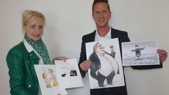 Gabriele Gschiel und Andreas Eisner zeigen ab 18. März „Nackte Tatsachen“ mit 250 Karikaturen