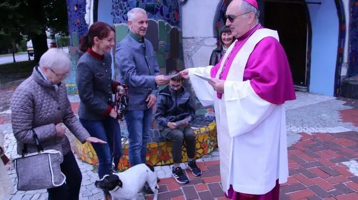Am 4. Oktober, dem Namenstag des Heiligen Franz von Assisi, wird auch der Welttierschutztag begangen. Aus diesem Anlass lud die Pfarre Bärnbach mit Pfarrer Winfried Lembacher den Bischof der Diözese Graz-Seckau, Wilhelm Krautwaschl zur Tiersegnung ein. 