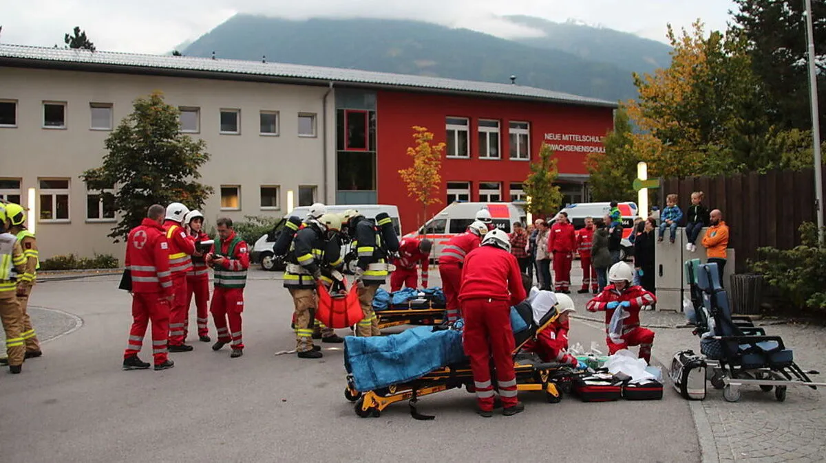 Rund 100 Personen waren bei der Übung beteiligt