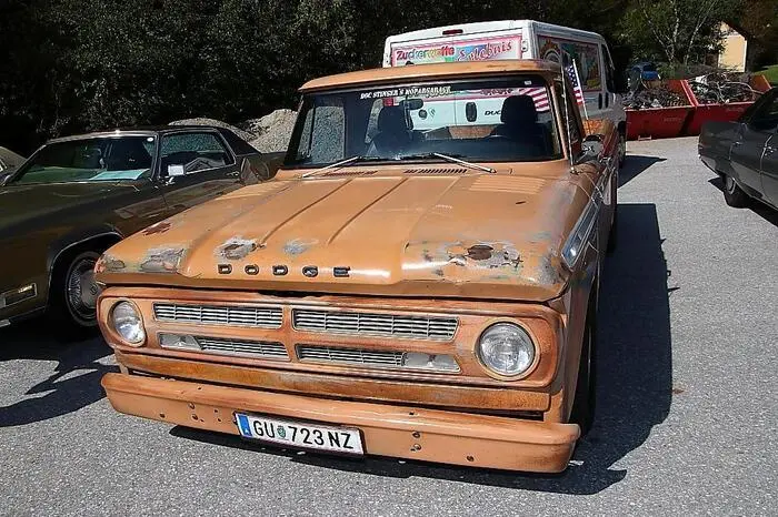 Beim von Anton Wipfler organisierten Konvoi von Söding nach Geistthal waren 128 Sportwagen mit knapp 52.000 Pferdestärken unterwegs. Sie wurden in Geistthal einzeln präsentiert und dem Publikum vorgestellt.