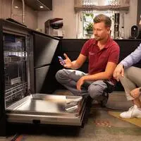 Geschirrspüler und andere Großgeräte müssen sich bis zu 10 Jahre nach Produktionsende noch reparieren lassen
